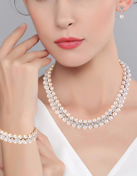 Elegant Clover Flower