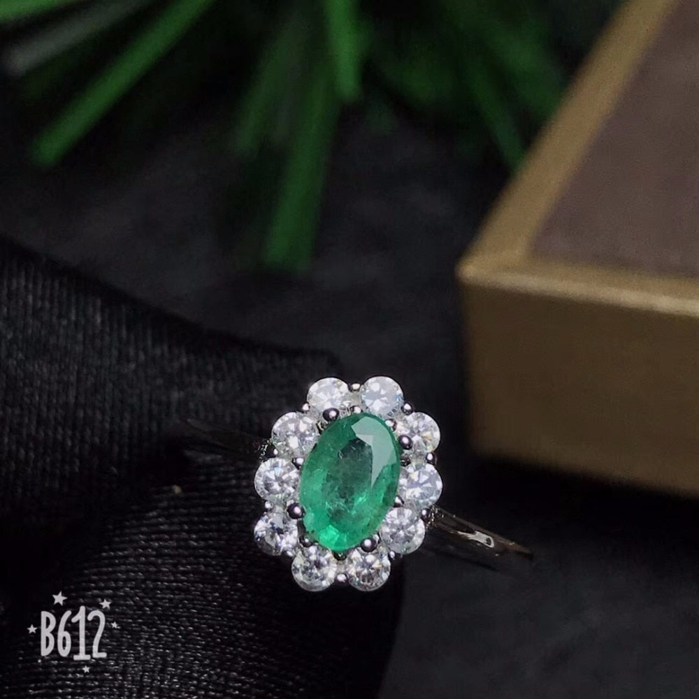 Green Emerald Ring