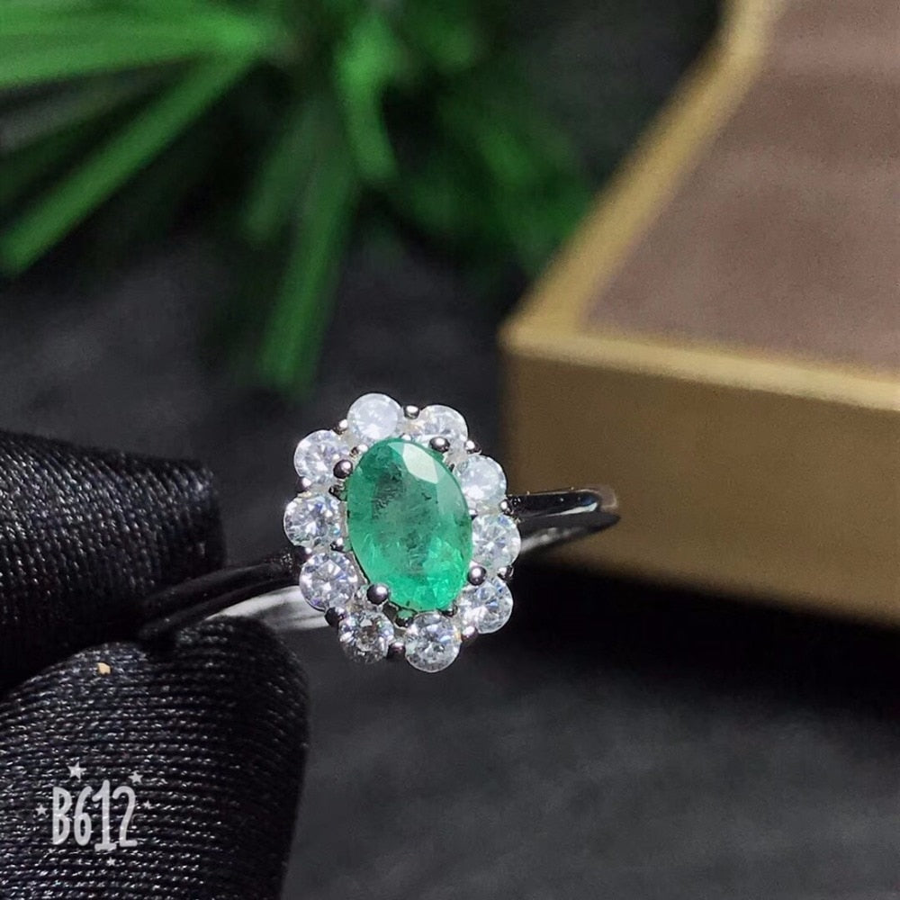 Green Emerald Ring