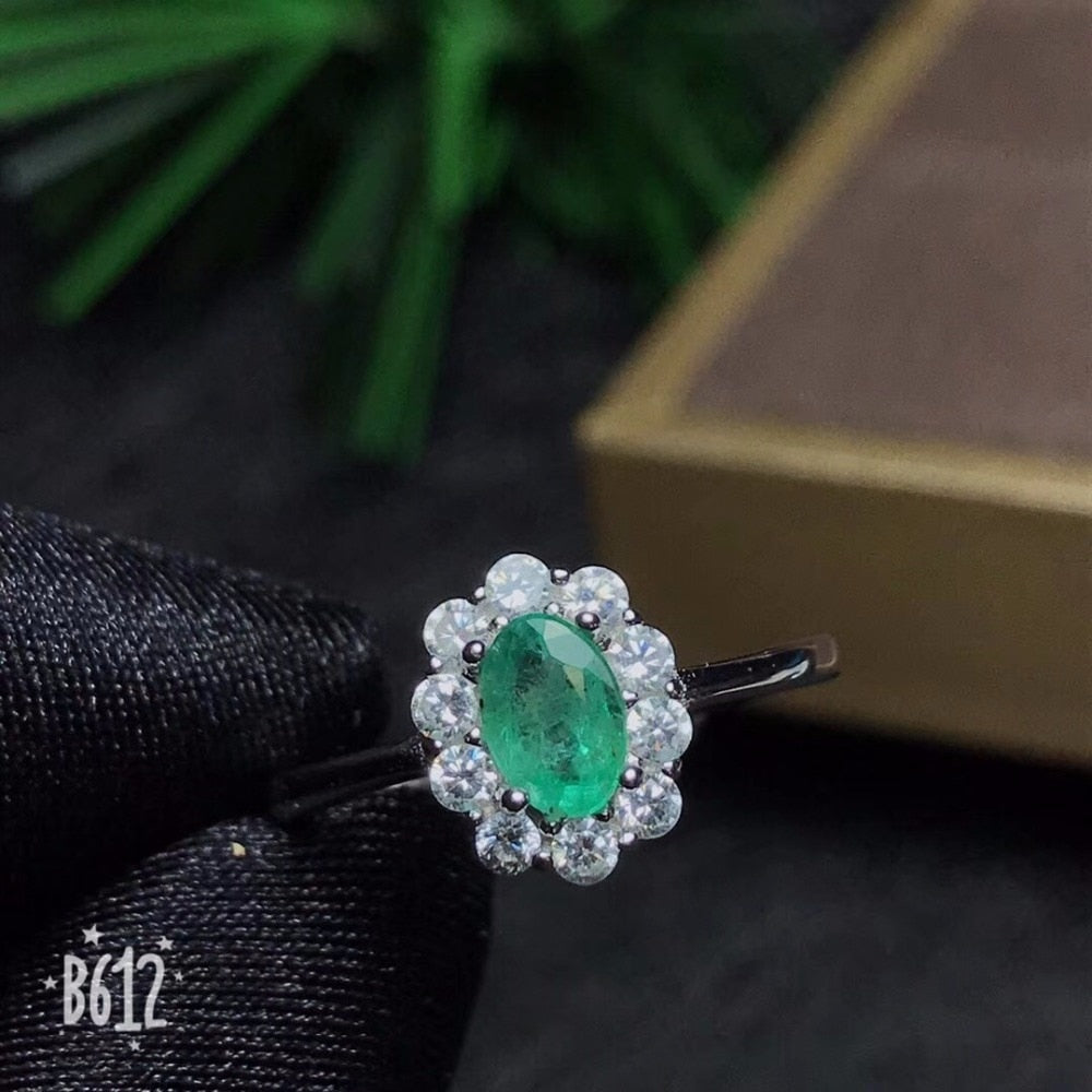 Green Emerald Ring