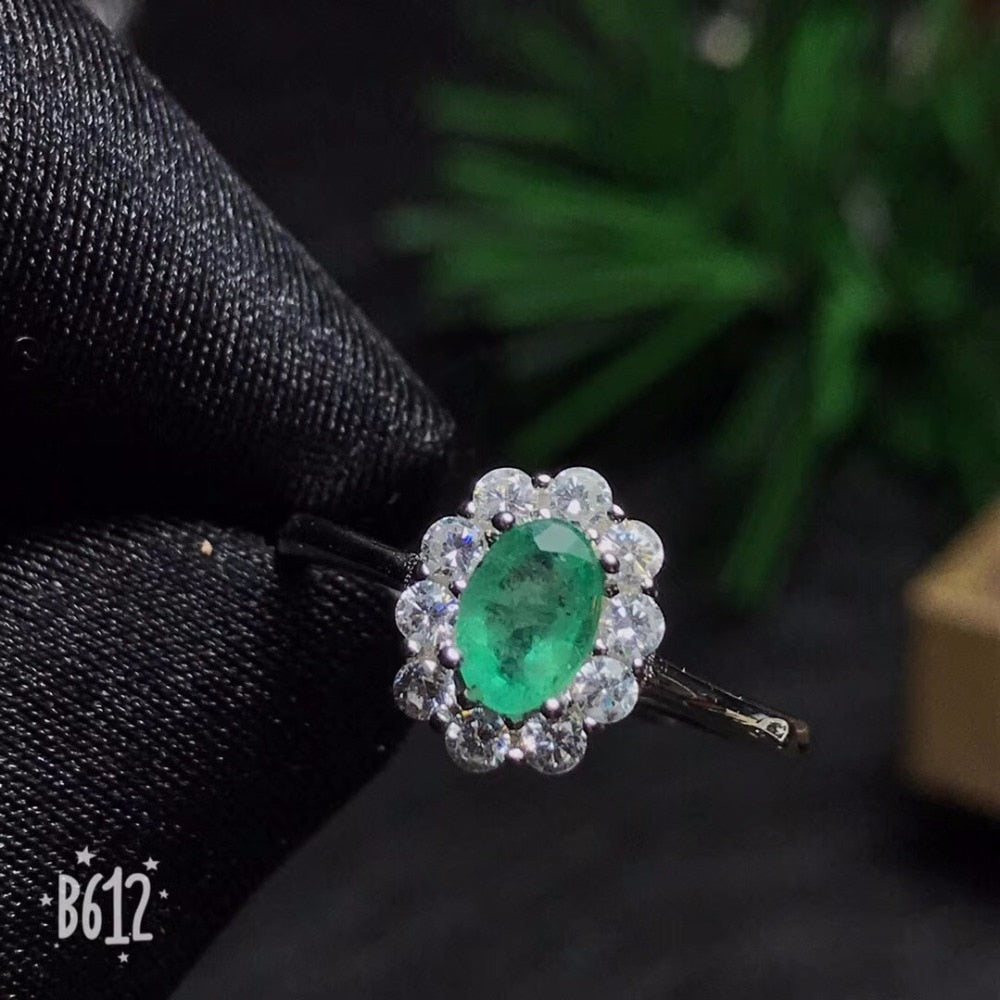Green Emerald Ring