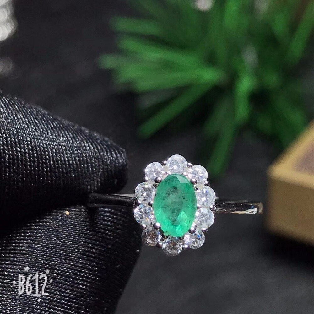 Green Emerald Ring