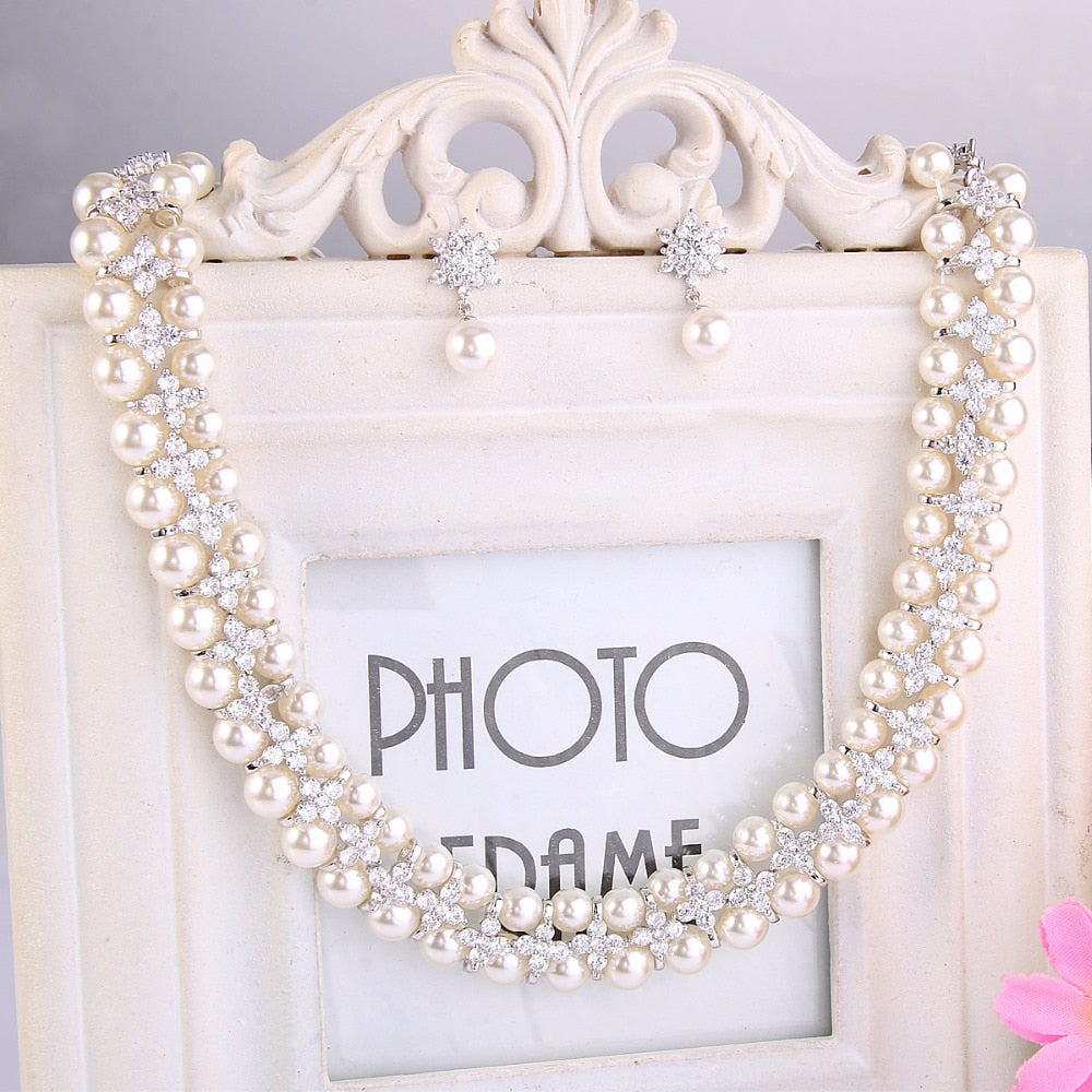 Elegant Clover Flower