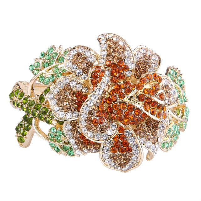 Luxury Flower Bangle
